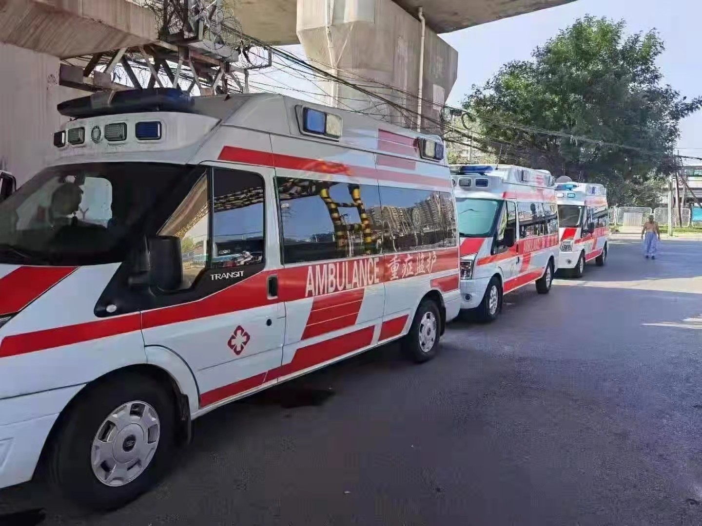 深圳救护车出租